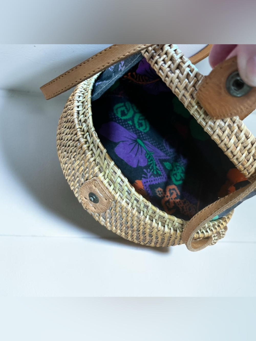Round Rattan Crossbody Bag - Picture 3 of 10